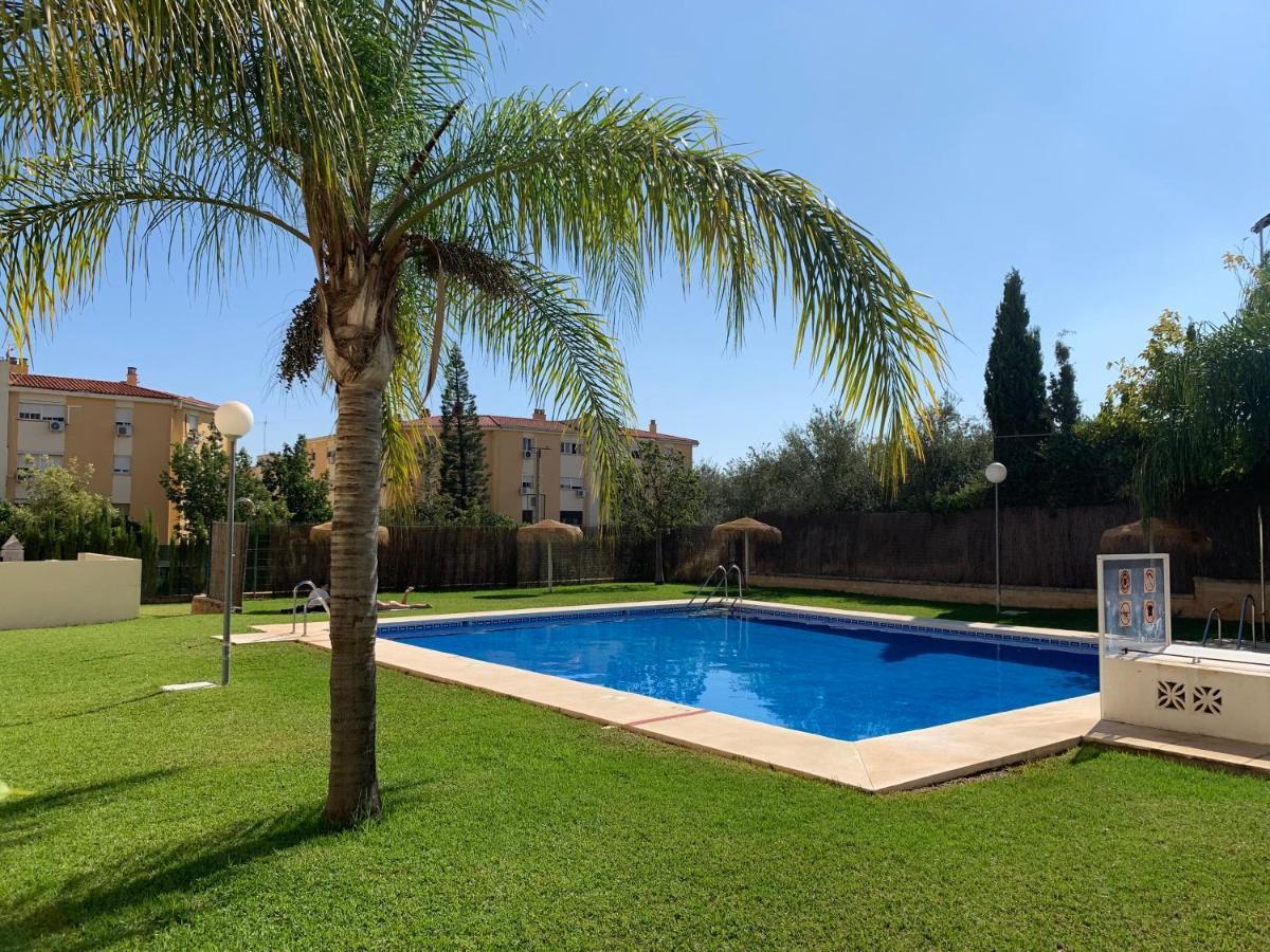 Apartment Lafrenchtouch - Amplio Apto Con Piscina Y Parking